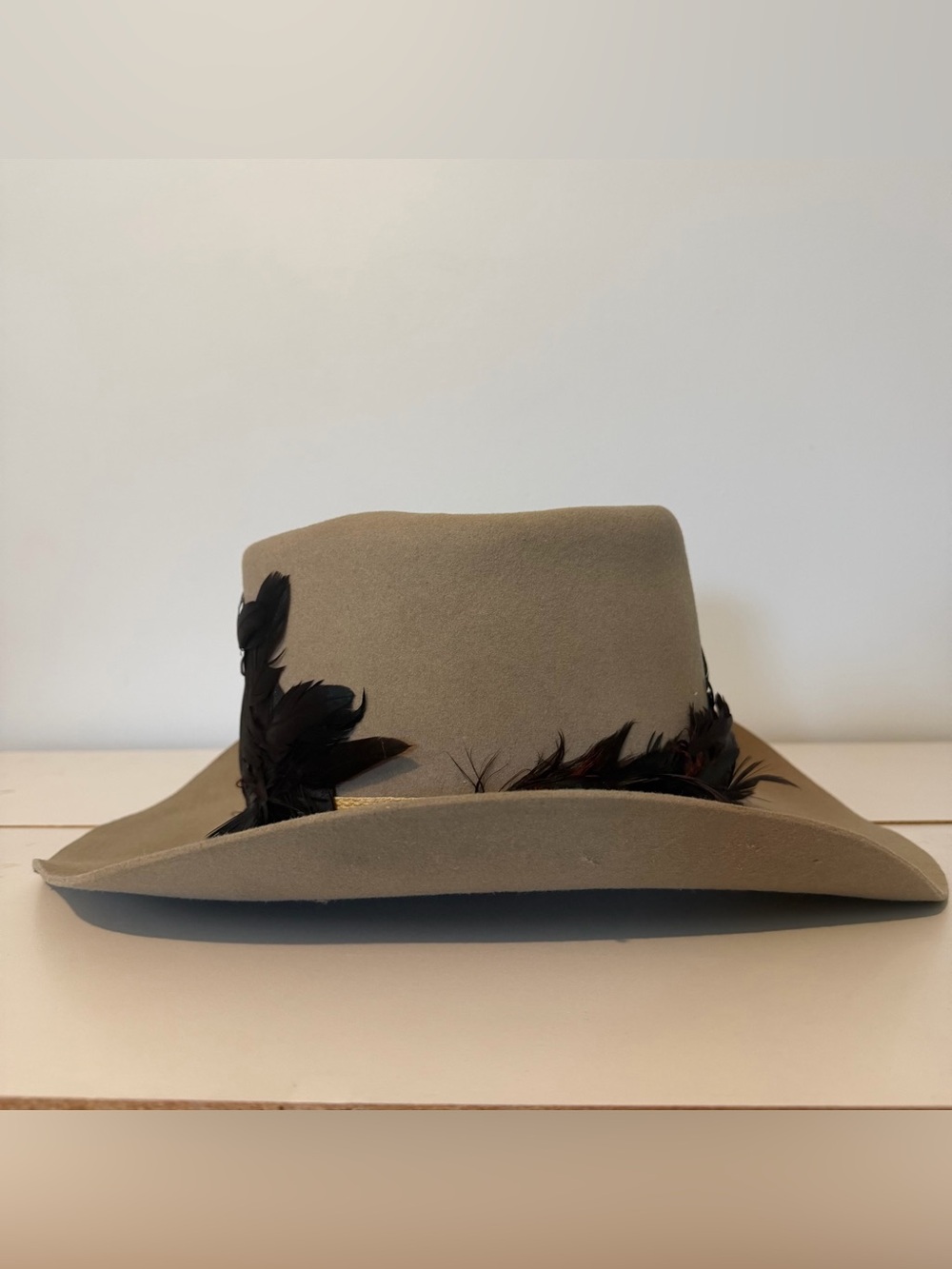 Smithbilt Hats Tan Light Grey Felt Material Cowboy Hat Nomad 7 1/4 size - Picture 2 of 12
